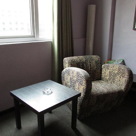 Strand Hotel Сингапур Стая снимка